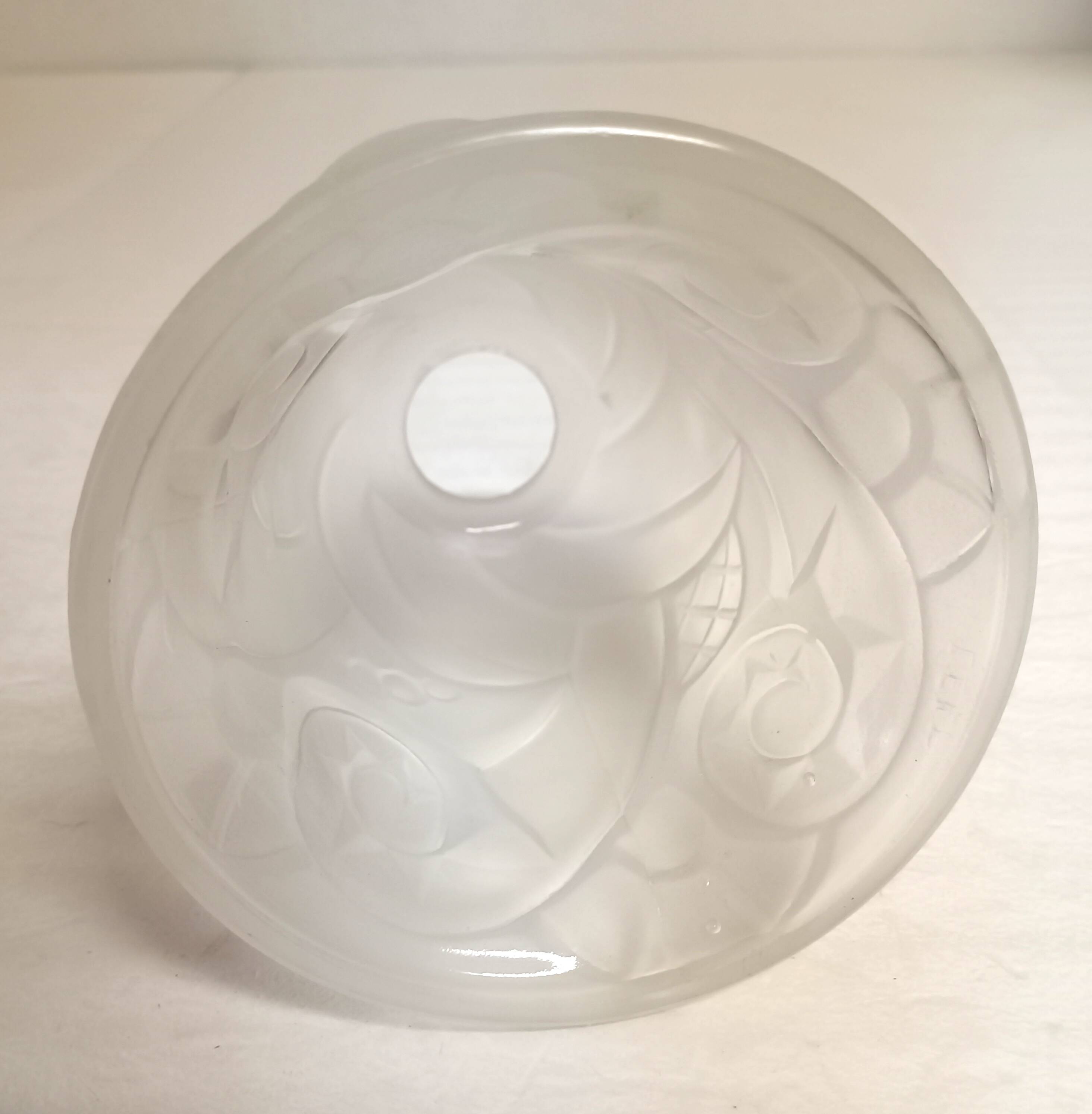 Art Deco pressed glass tulip L'ELF
