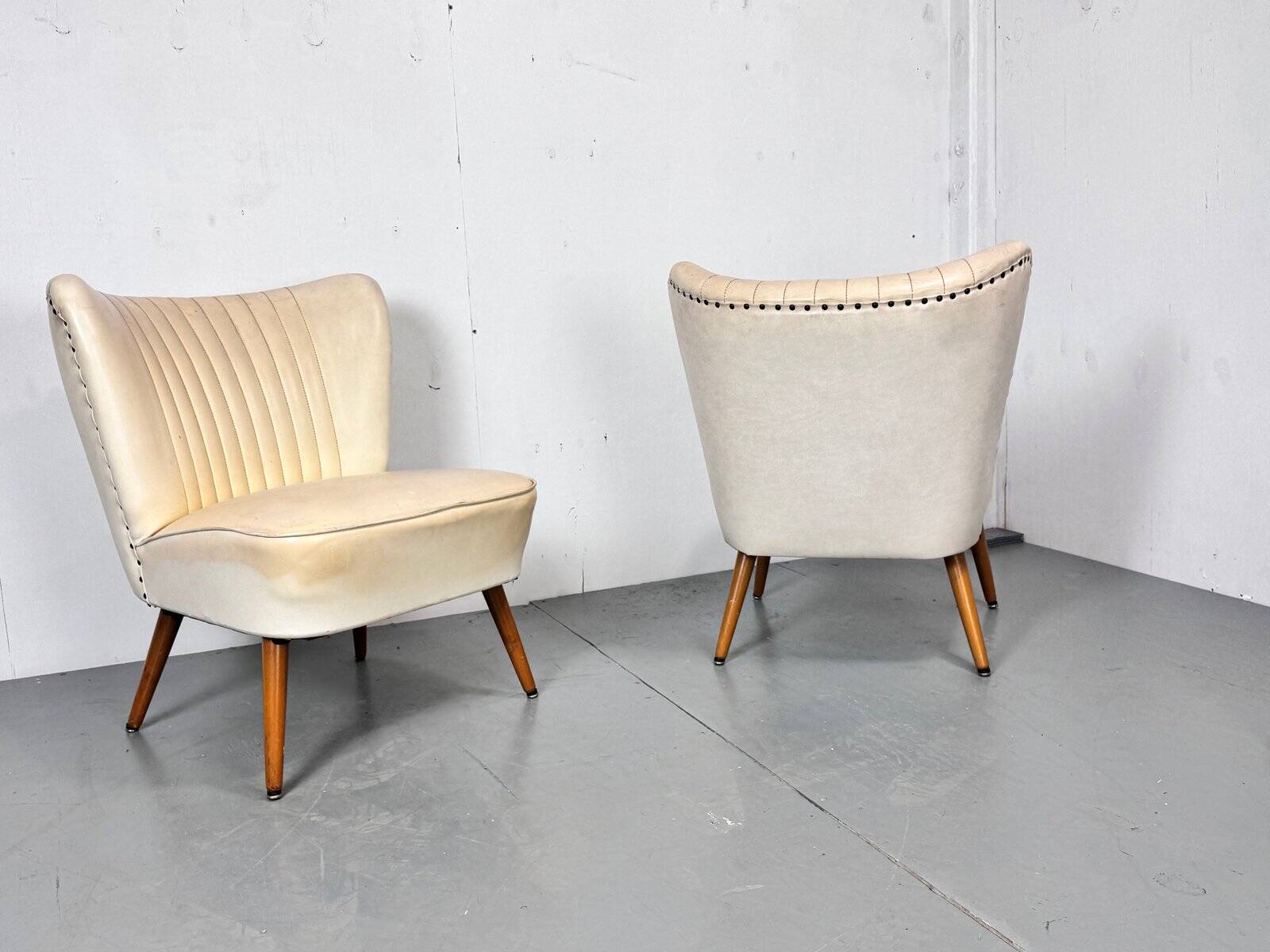 Vintage Artifort cocktail lounge chairs, 1950s, set of 2.