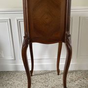 Bedside table / bedside table in veneered wood, molded and carved with foliage Louis XV style