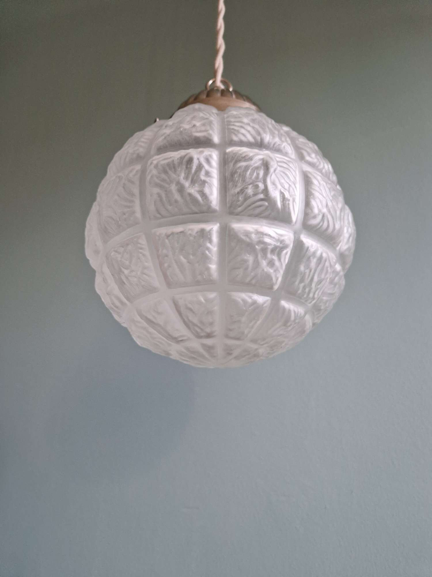 Pair of Art Deco frosted glass pendants, 1920s-30s.
