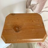 Plant stand/side table, redesigned in Artichoke Cream