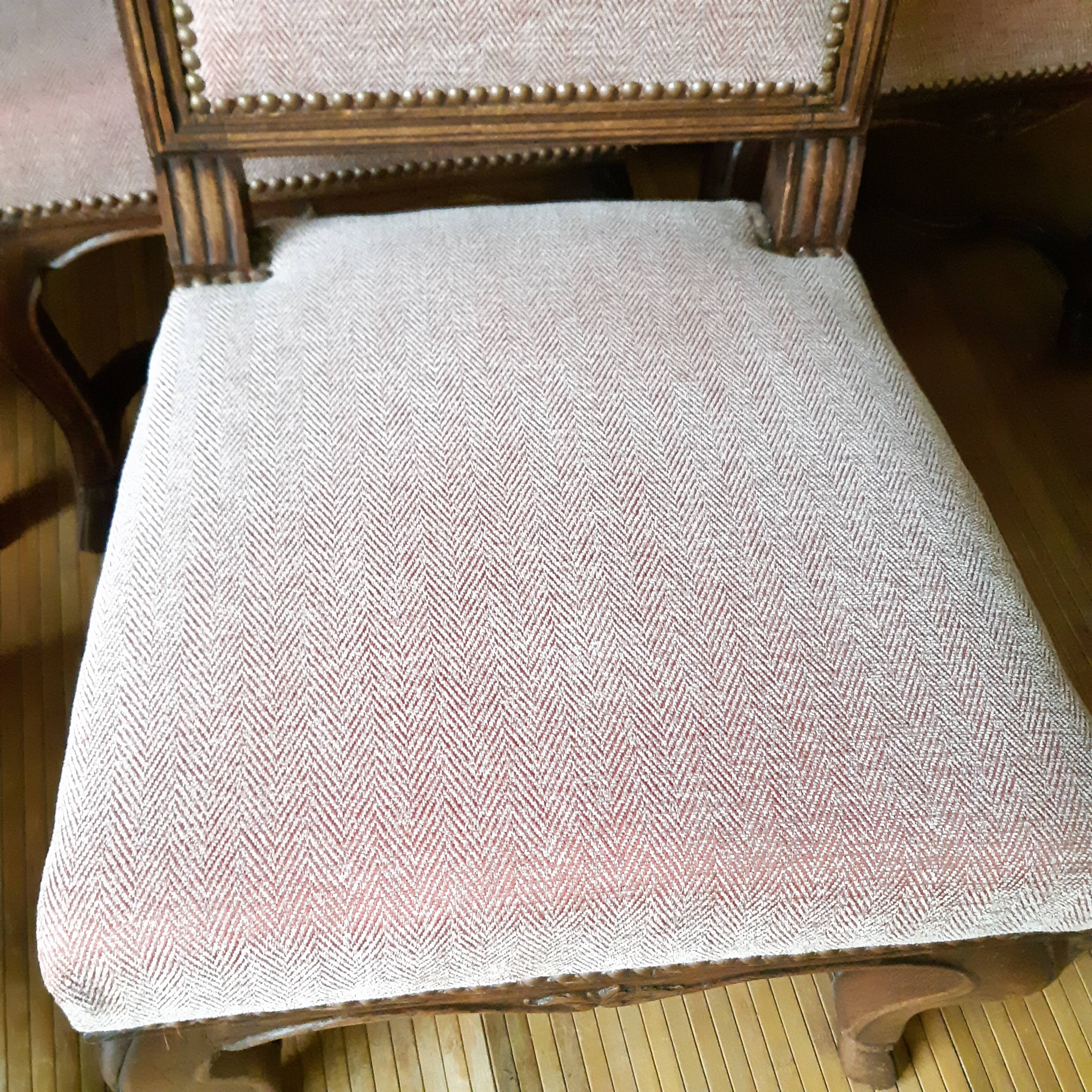 8 Louis XV style chairs