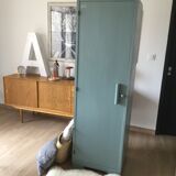 Armoire parisienne