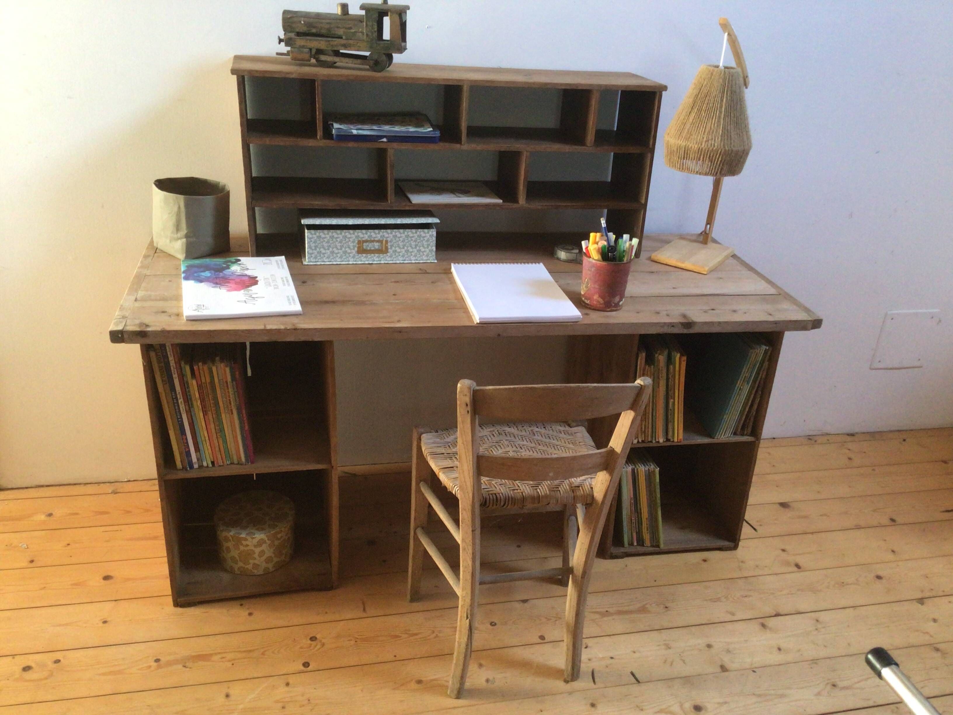 Bureau enfant ancien