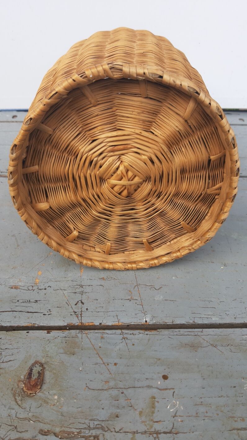 Vase bouteille vintage en osier