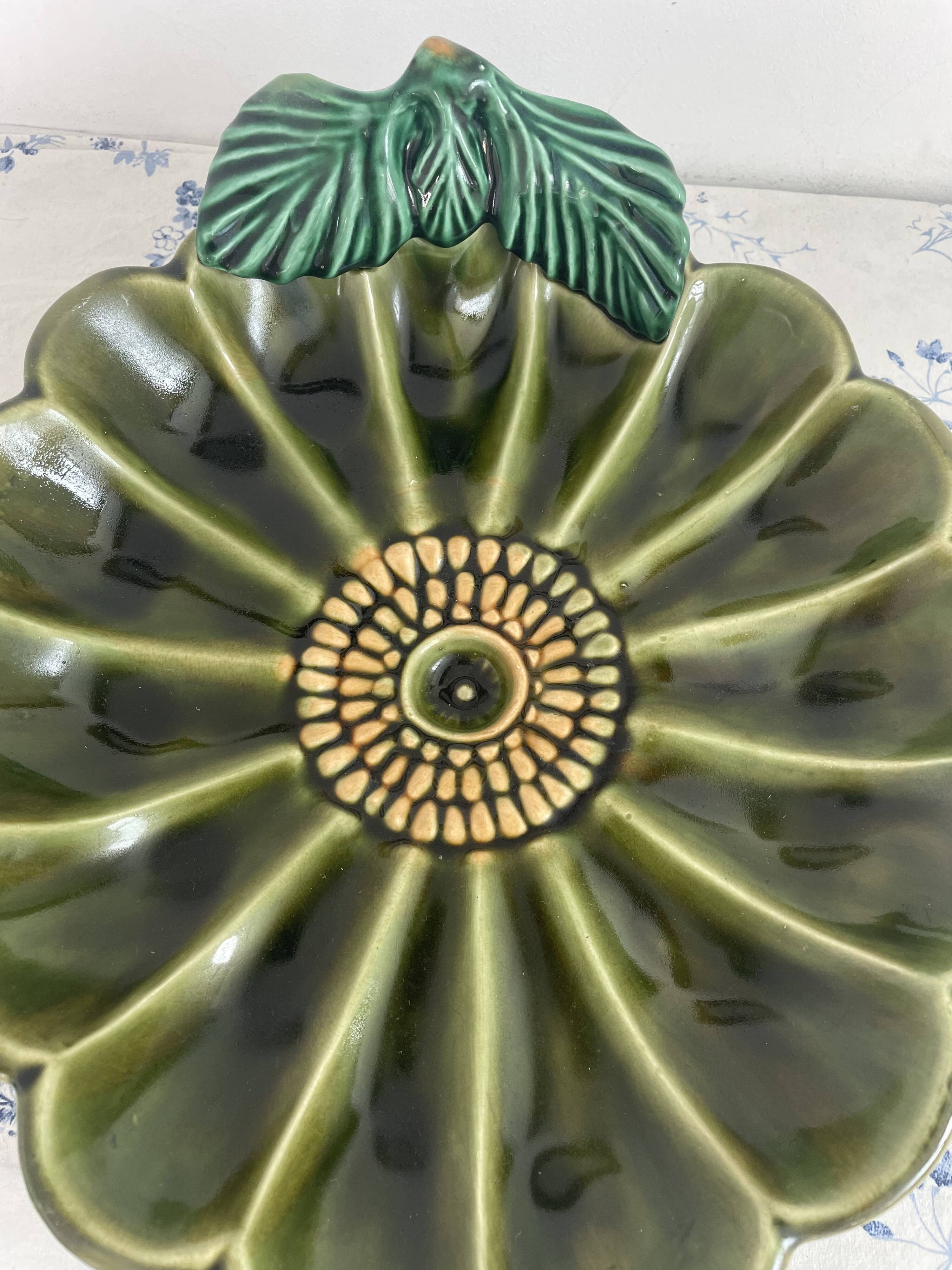 Large decorative dish, green ceramic flower, mid-20th century
