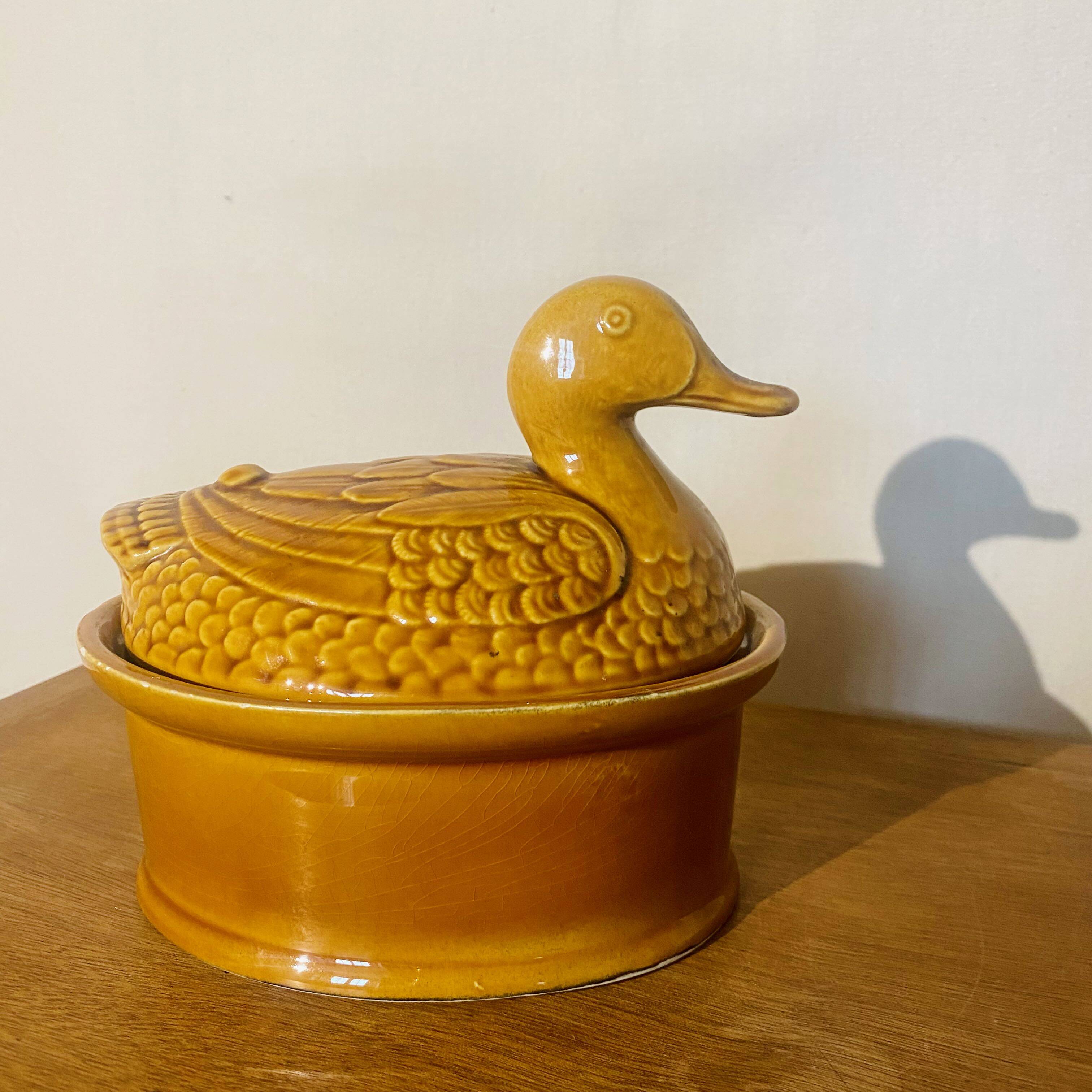 Duck-shaped pot / terrine - Portugal