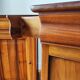 Paire de tables de nuit — style classique, inspiration Louis-Philippe
