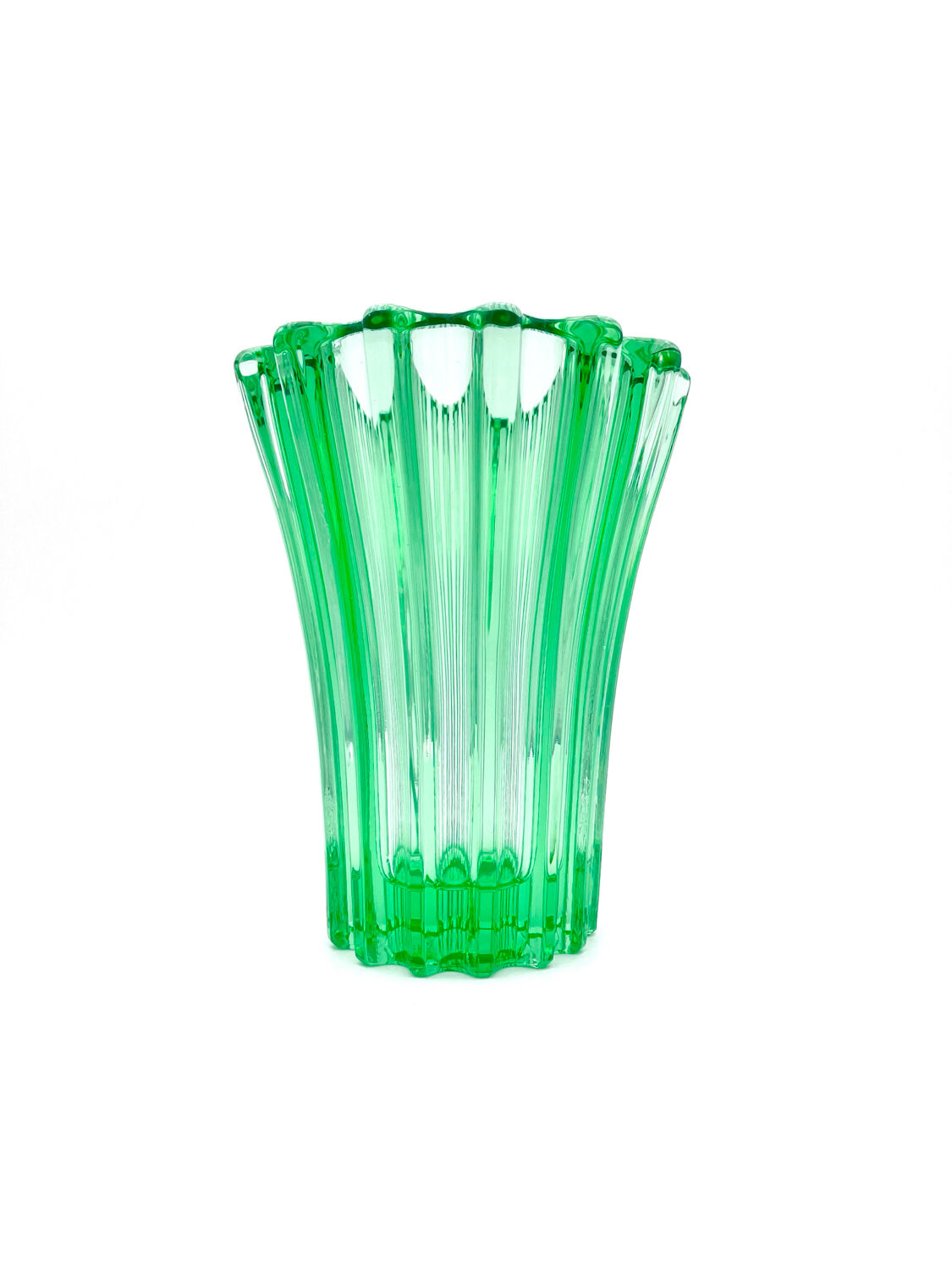 Art deco vase "absinthe green" – pierre d'avesns – france, 1930
