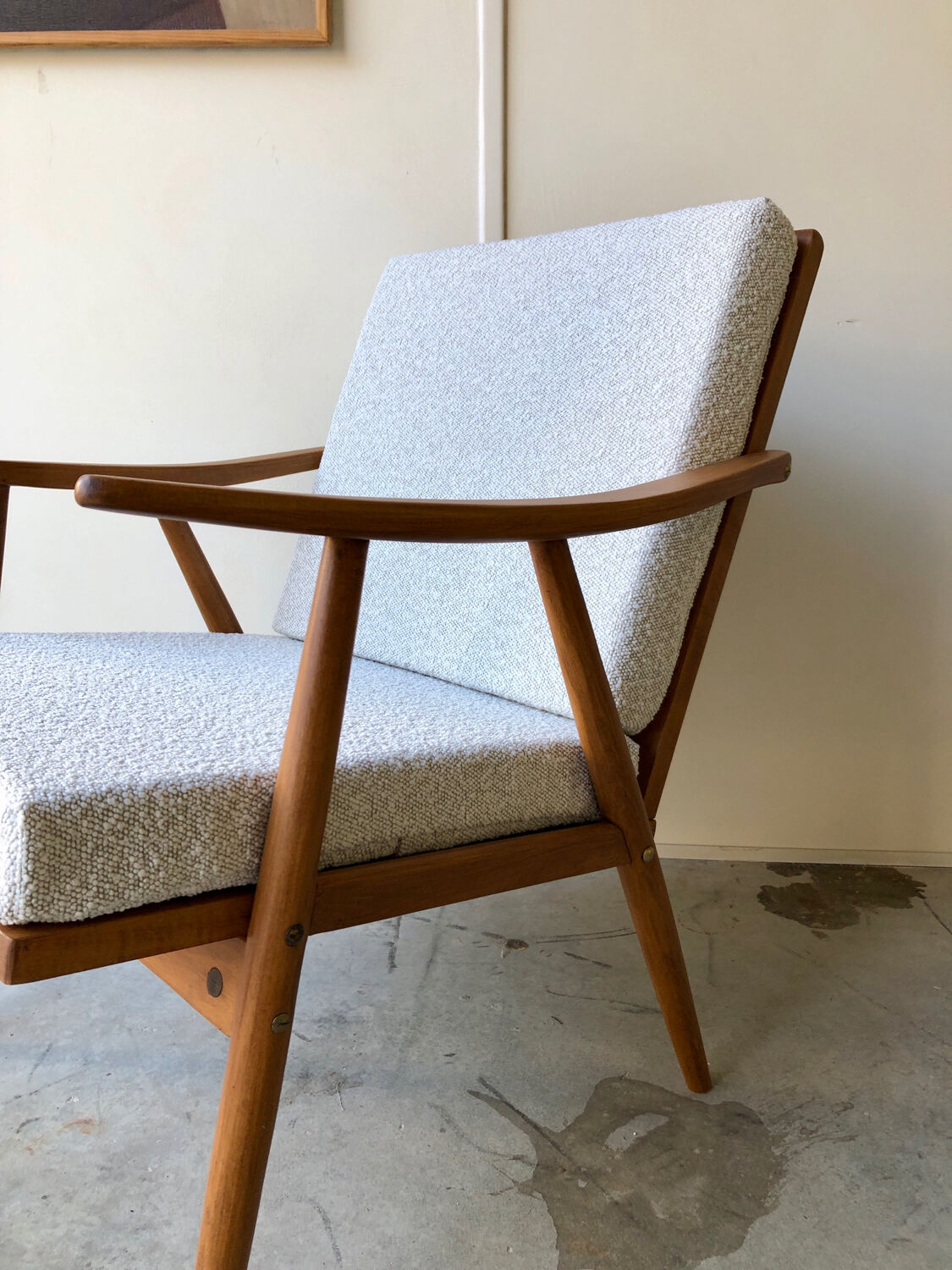 Boomerang armchair TON