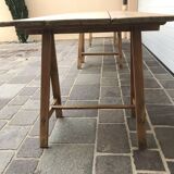 Winegrower's farm table