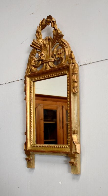 Gilded wood mirror, Louis XVI style - 1st part XXth - 60x30cm