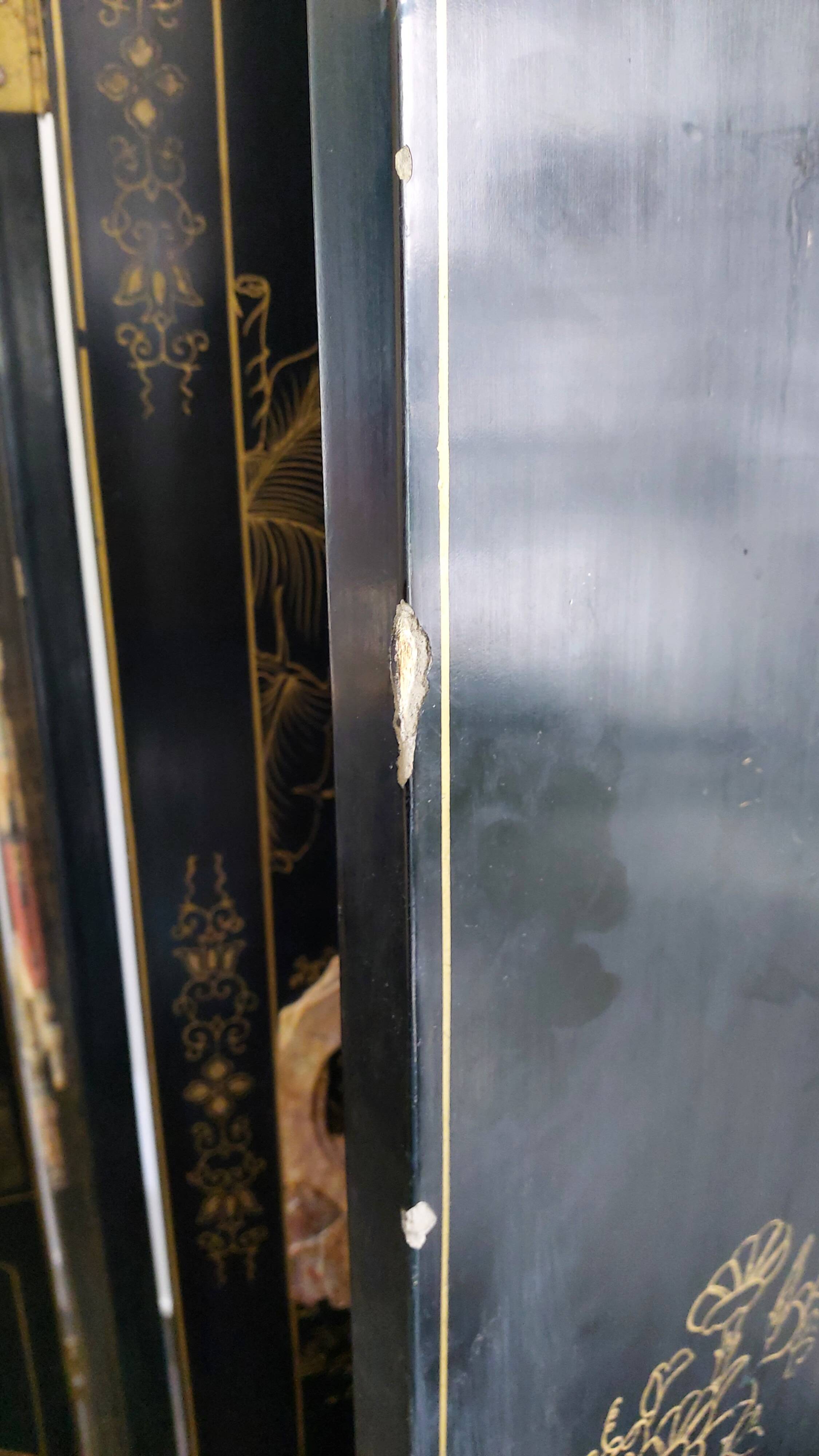 Chinese screen in black lacquer and marble stone