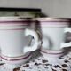 2 tasses à café Brulot de barware lourd taille demi-tasse de la fin des années 1800. Ustensiles blancs expresso Kitchenalia. Bistrot français rustique