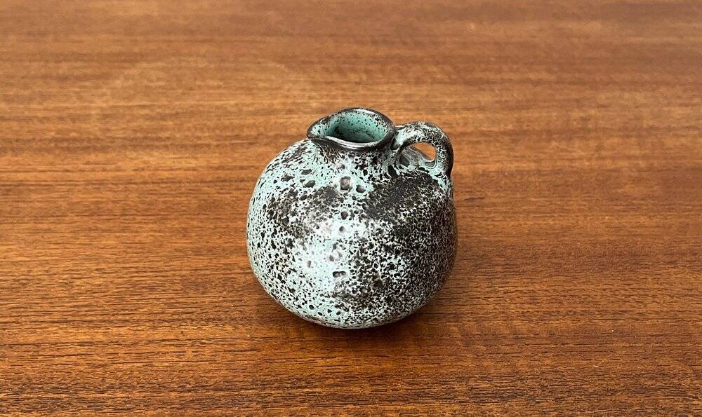 Carafe de studio en céramique allemande du milieu du siècle par Monika Maetzel, années 1960