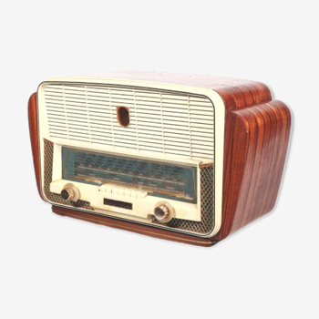 Vintage Bluetooth radio: Sonolor- Trocadero from 1958