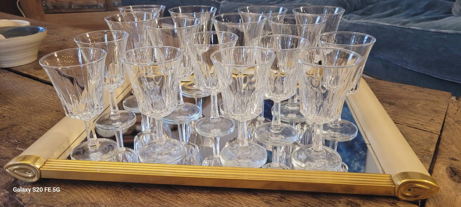 70's water glasses and wine glasses set