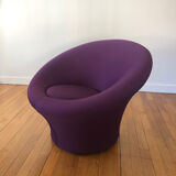 Mushroom armchair, design Pierre Paulin