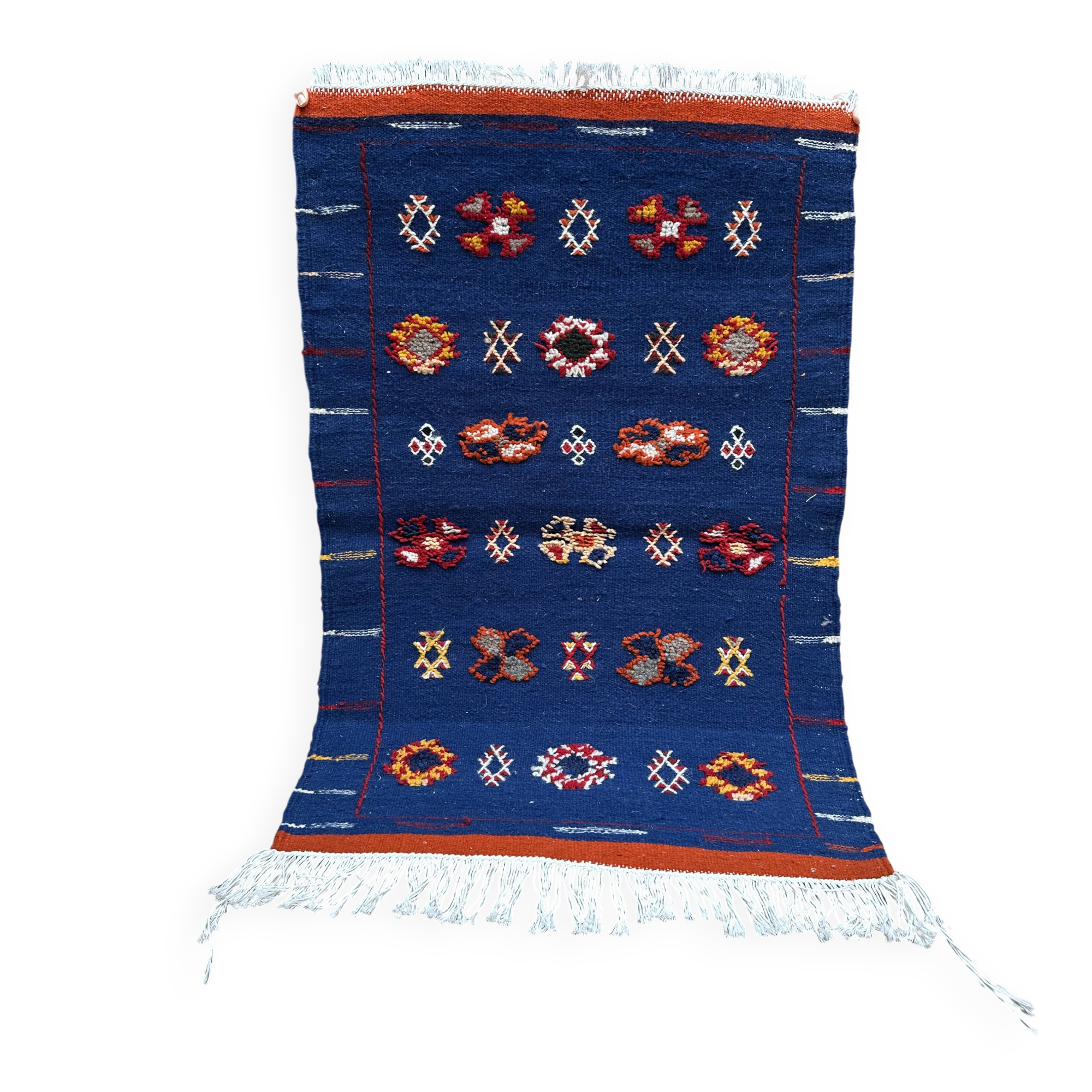 Moroccan Berber rug handwoven: small wool kilim