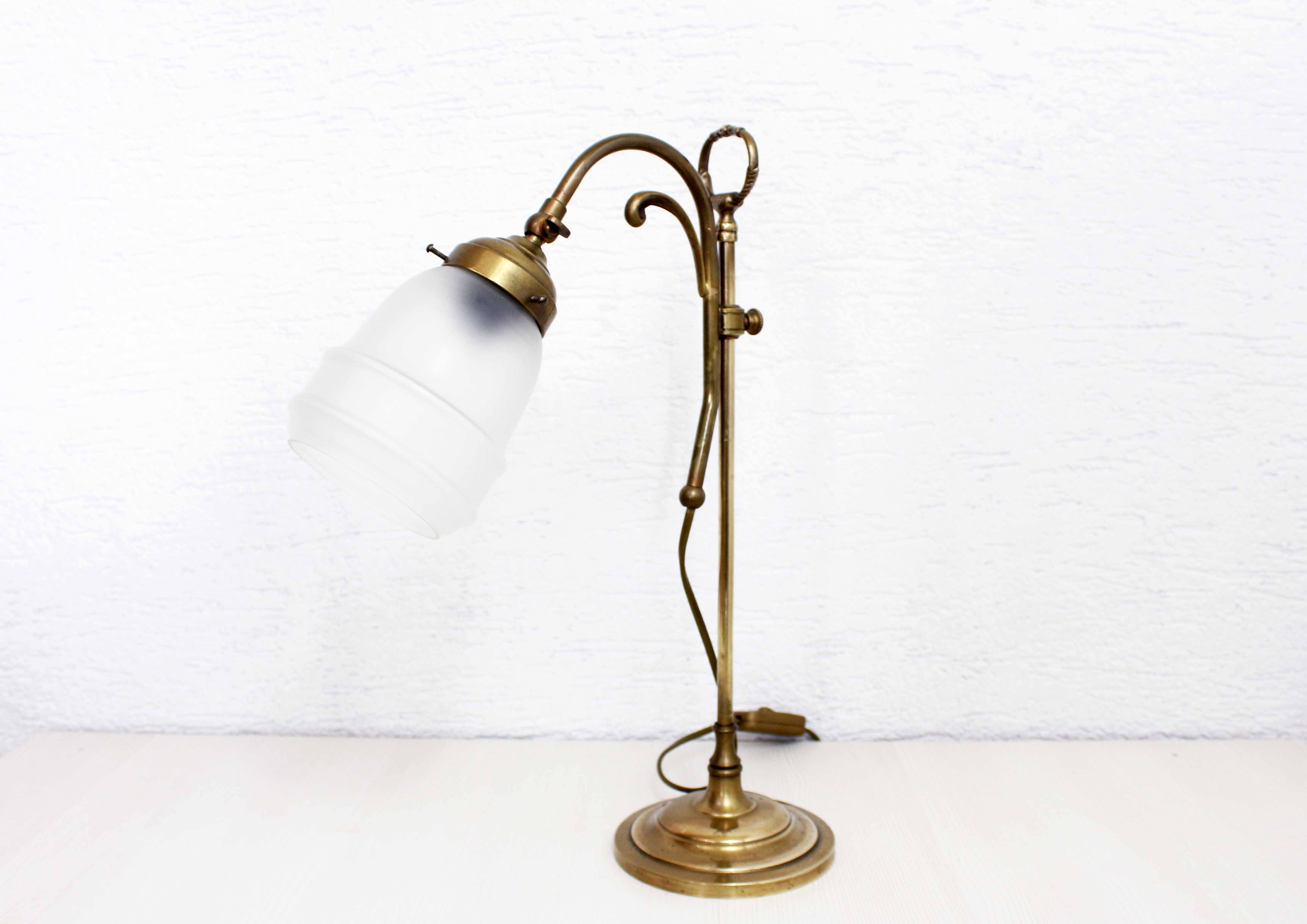 Former swan collar desk lamp