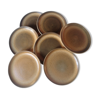 Stoneware plates