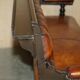 Banc de pub victorien Chesterfield en cuir restauré