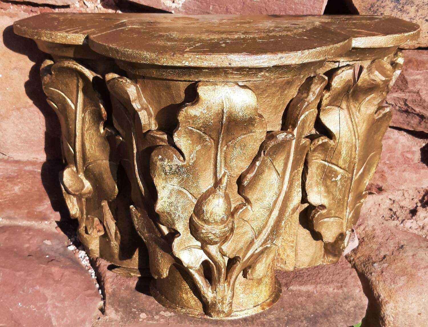 Gilded carved wooden capital, 18th century.
