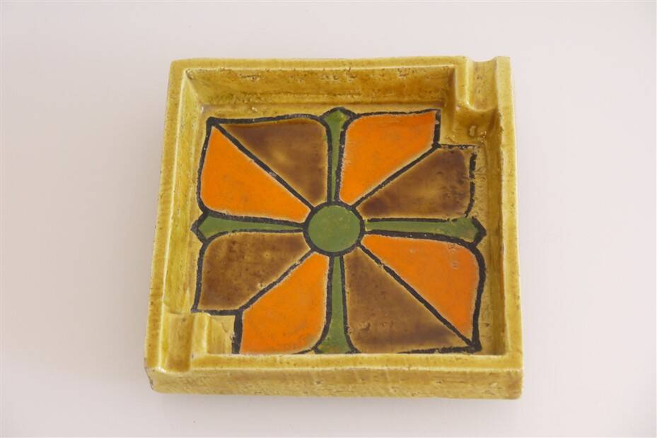 Ceramic pocket tray from Bitossi