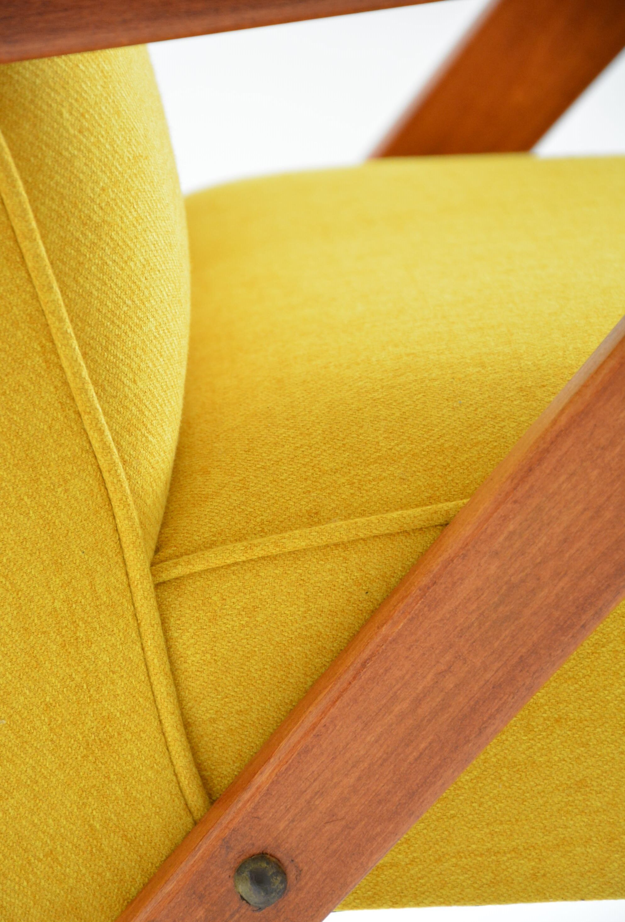 Yellow KOMPAS armchair top back