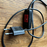 Twist style articulated lamp