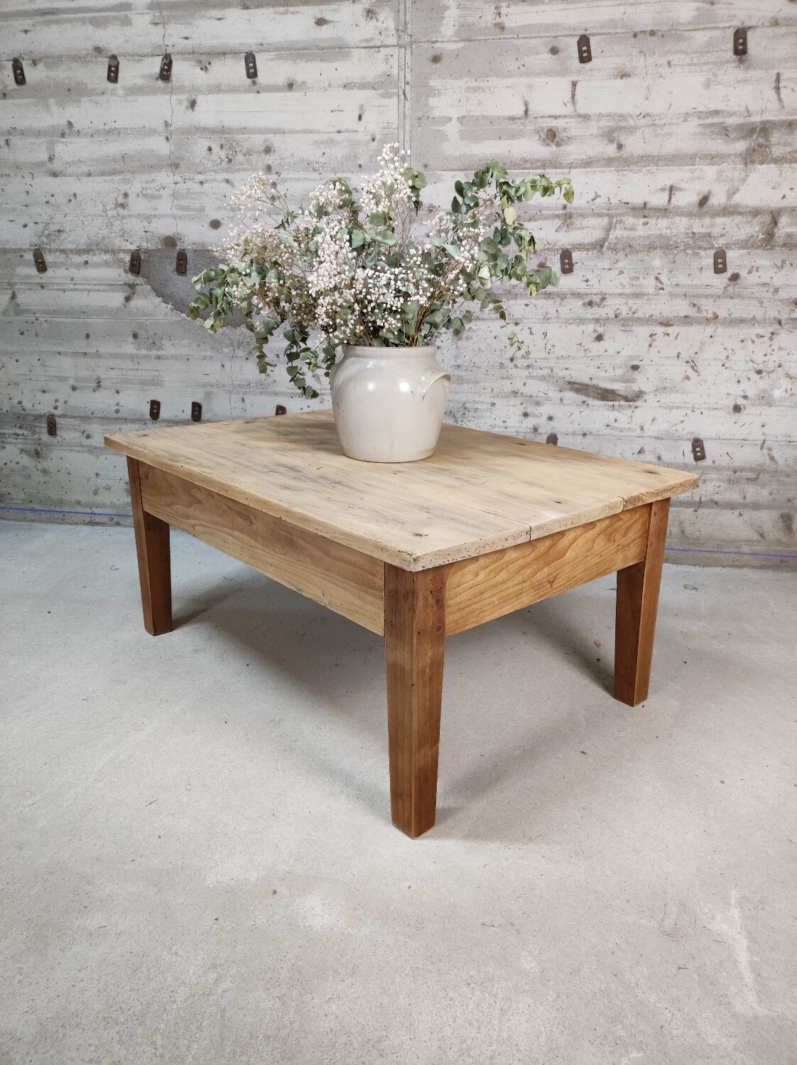 Farmhouse coffee table