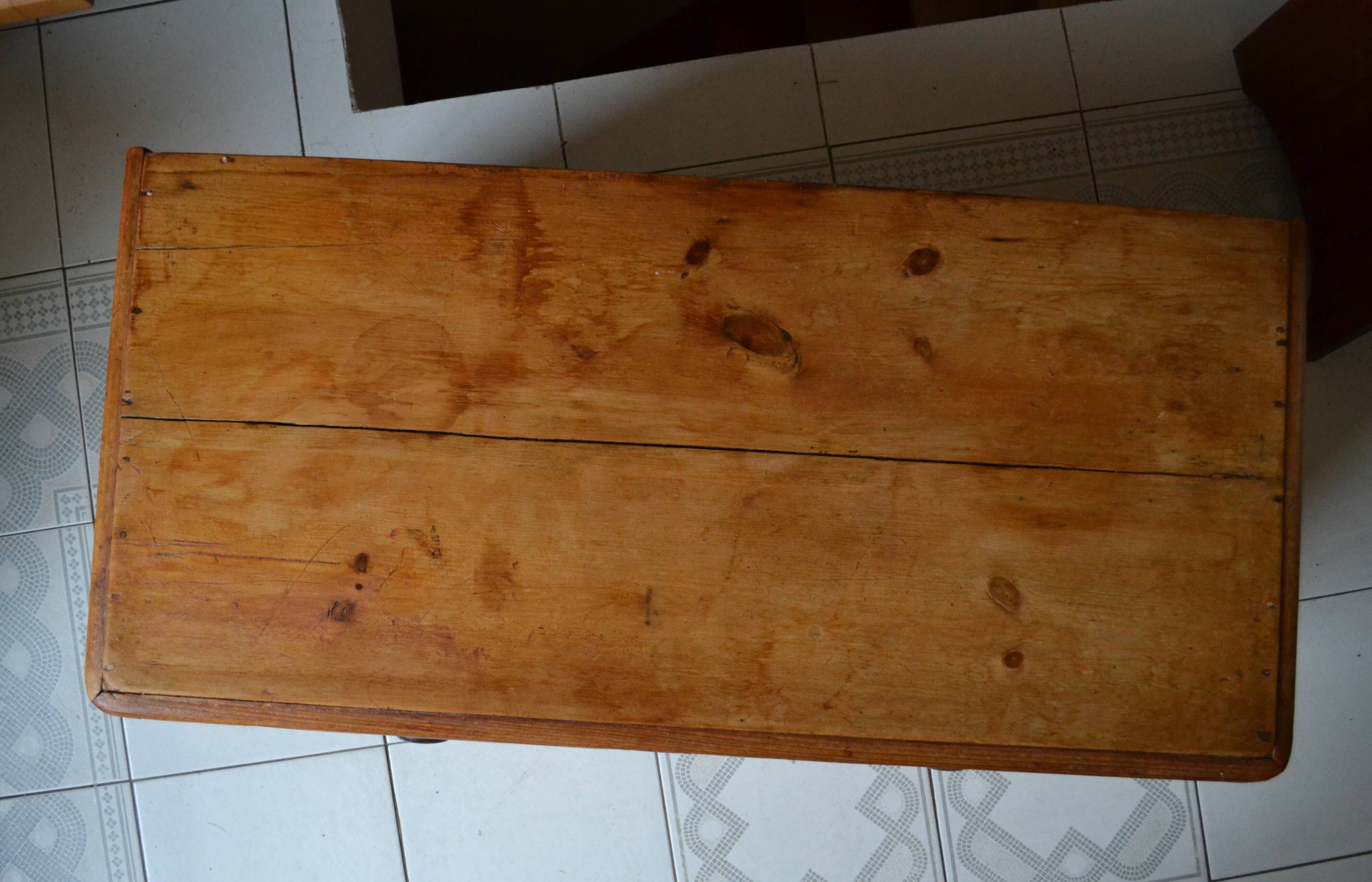 Commode style anglais en pin