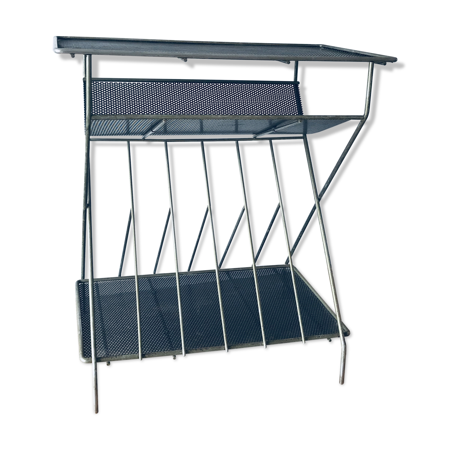 Magazine rack