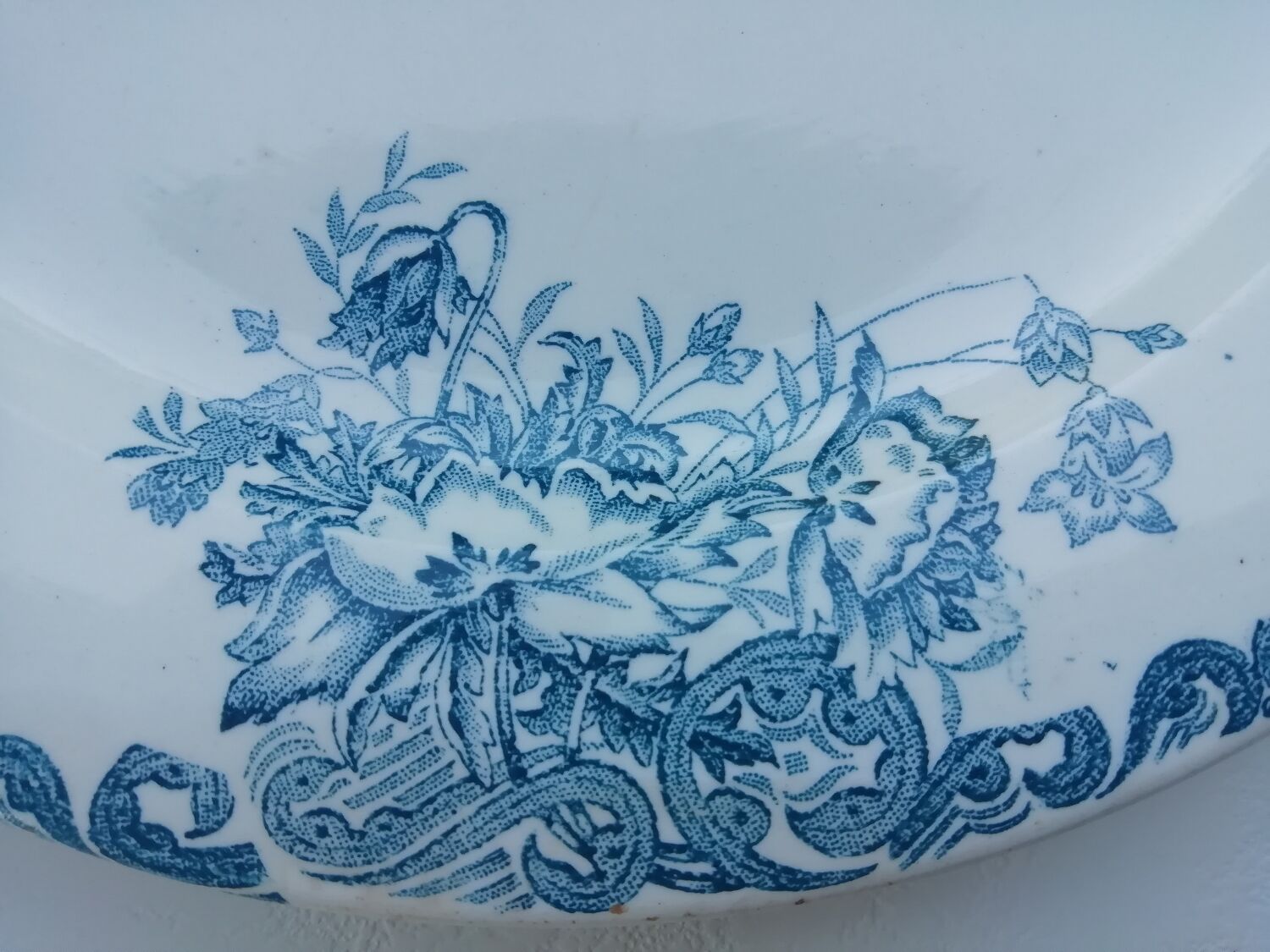 Clairefontaine iron earth dish