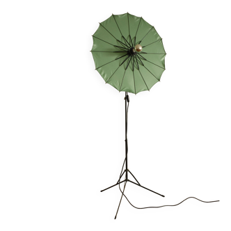 Green umbrella floor lamp