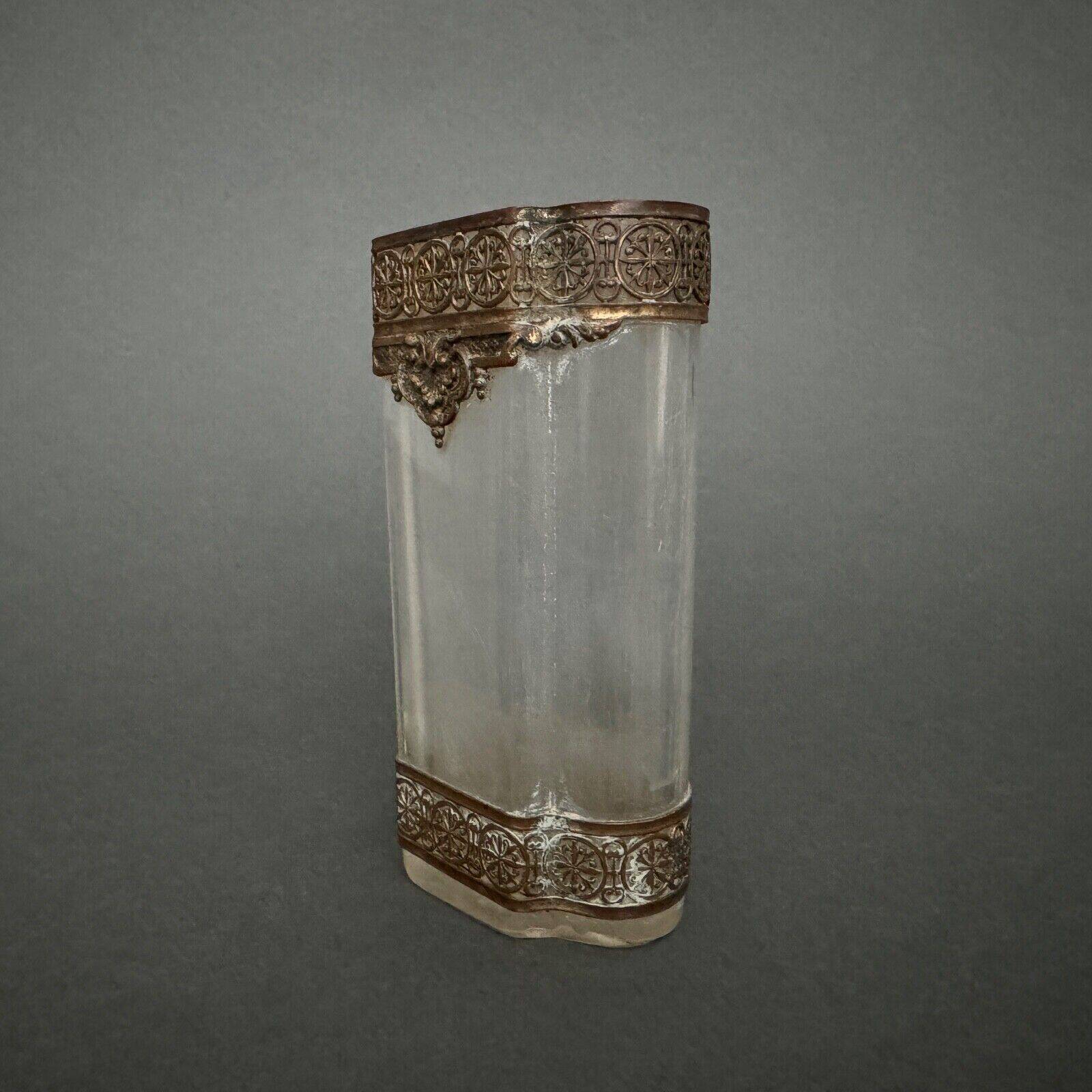 1900 soliflore vase decorated with a Louis XVI style brass gallery