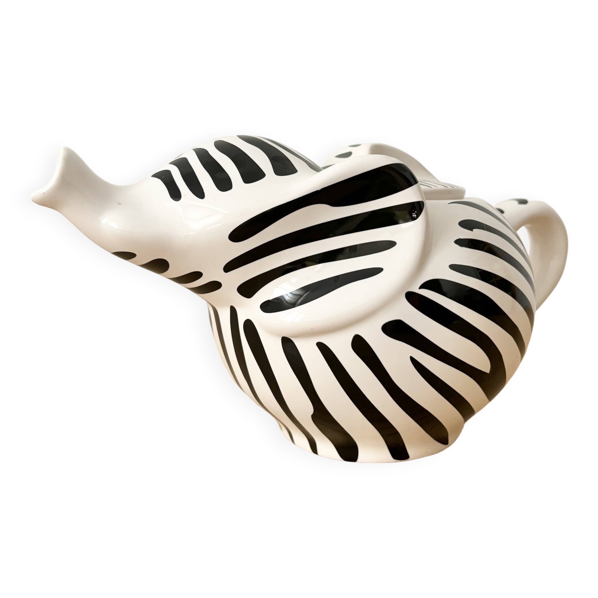 Striped elephant teapot