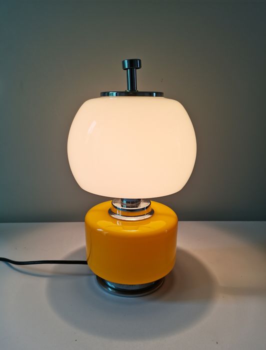 Italian glass table lamp, 70s