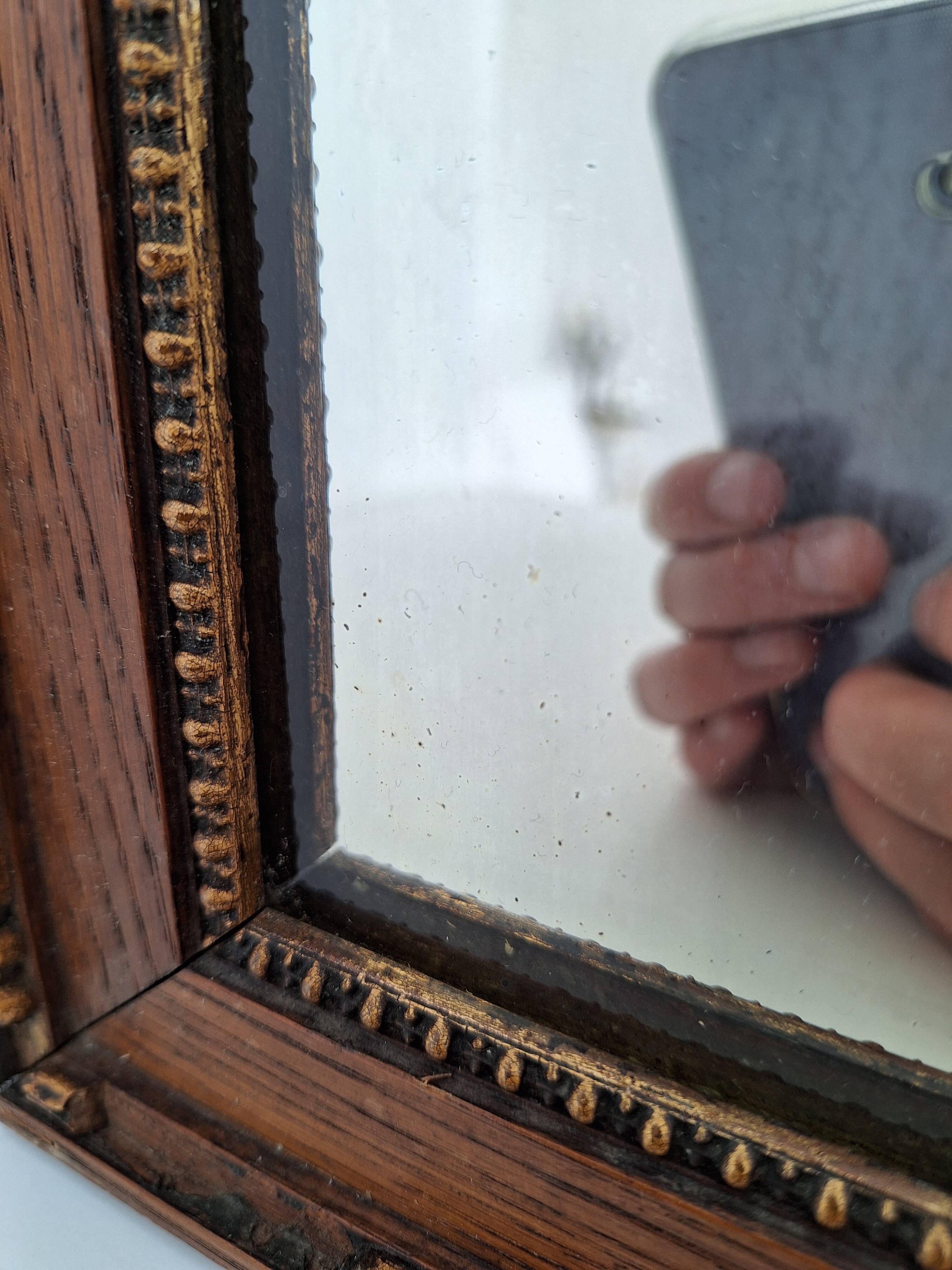 Wooden mirror 68x47cm