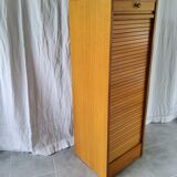 Wooden curtain binder