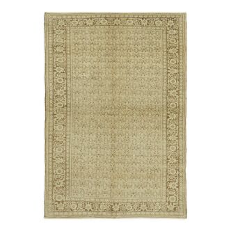 Handmade turkish unique 1980s 206 cm x 300 cm beige wool carpet