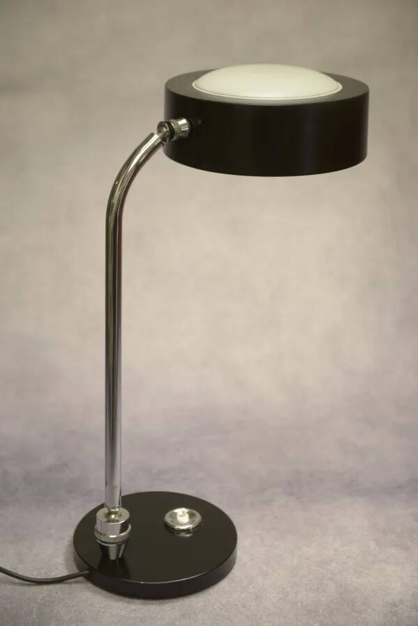 JUMO 900 desk lamp by Yves Jujeau, Pierre and André Mounique – 1960s
