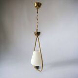 Suspension moderniste en verre sablé blanc et laiton