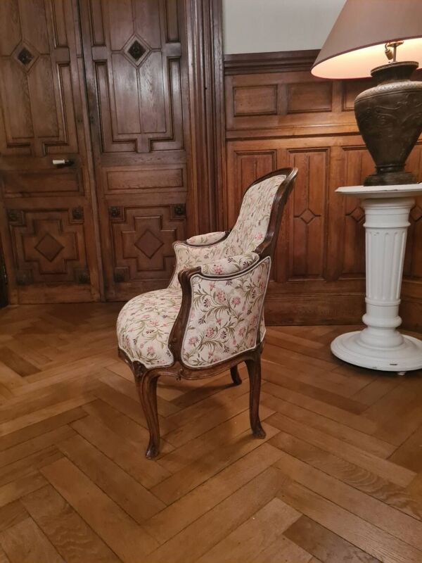 Bergère époque Louis XV, circa 1760.