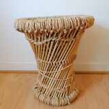 Diabolo rattan stool