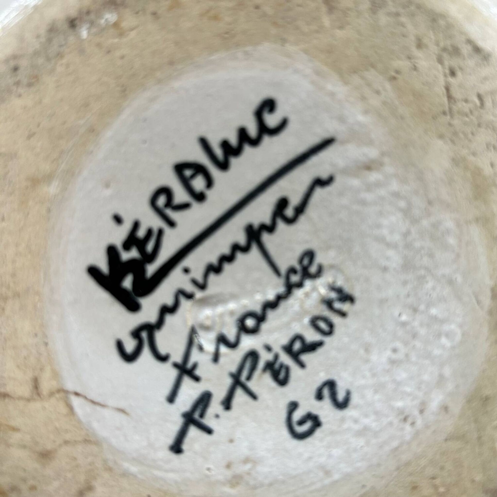 Cache pot signé Keraluc Quimper