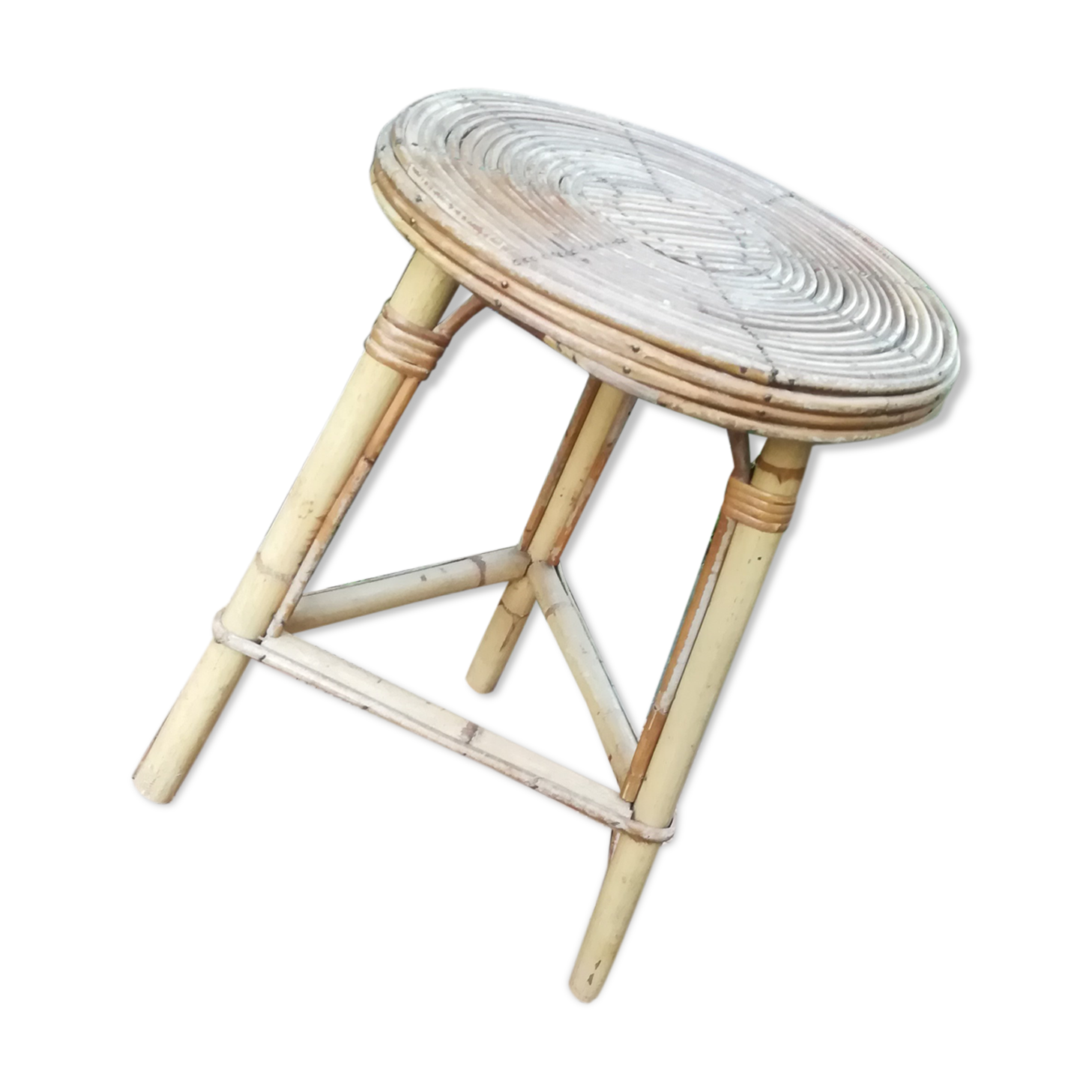 Rattan tabouret