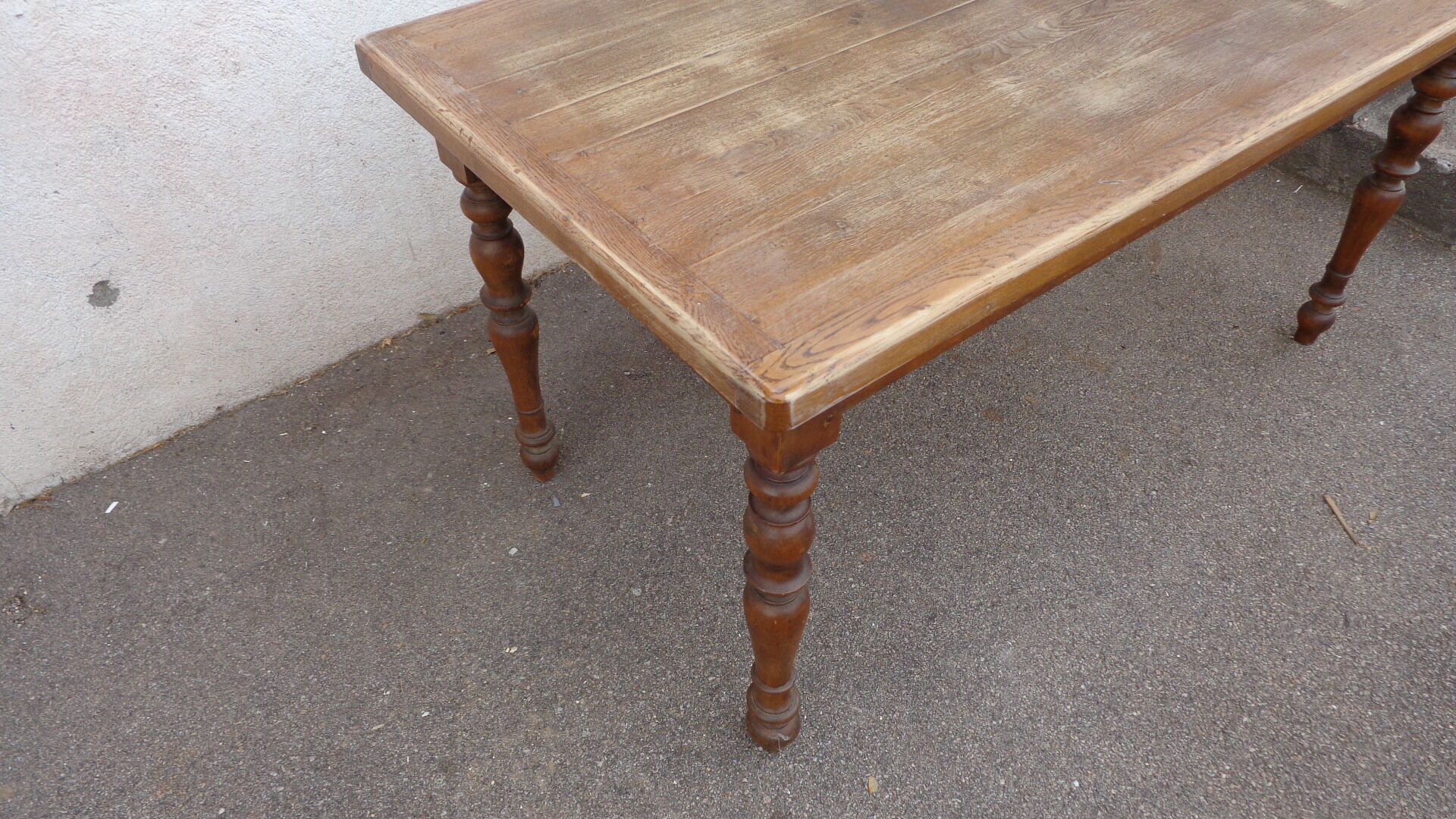 Bistro table , removable tray