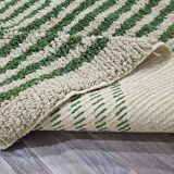 Tapis berbère fait main artisanale vert et blanc taille 150 x 250 cm