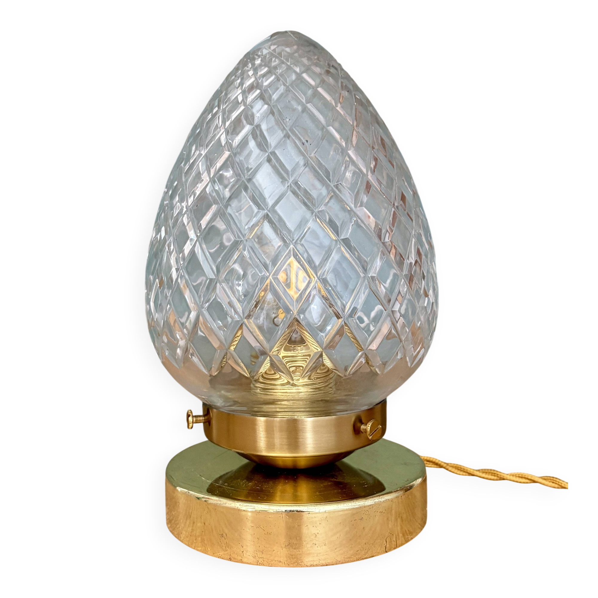 Lampe à poser globe vintage en verre ciselé